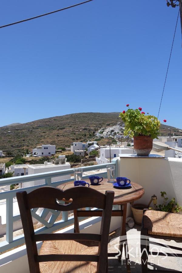 Traditional Apartment In Kastro Síkinos Exterior foto